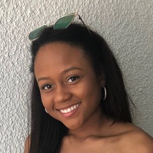 Meet your Posher, Justine